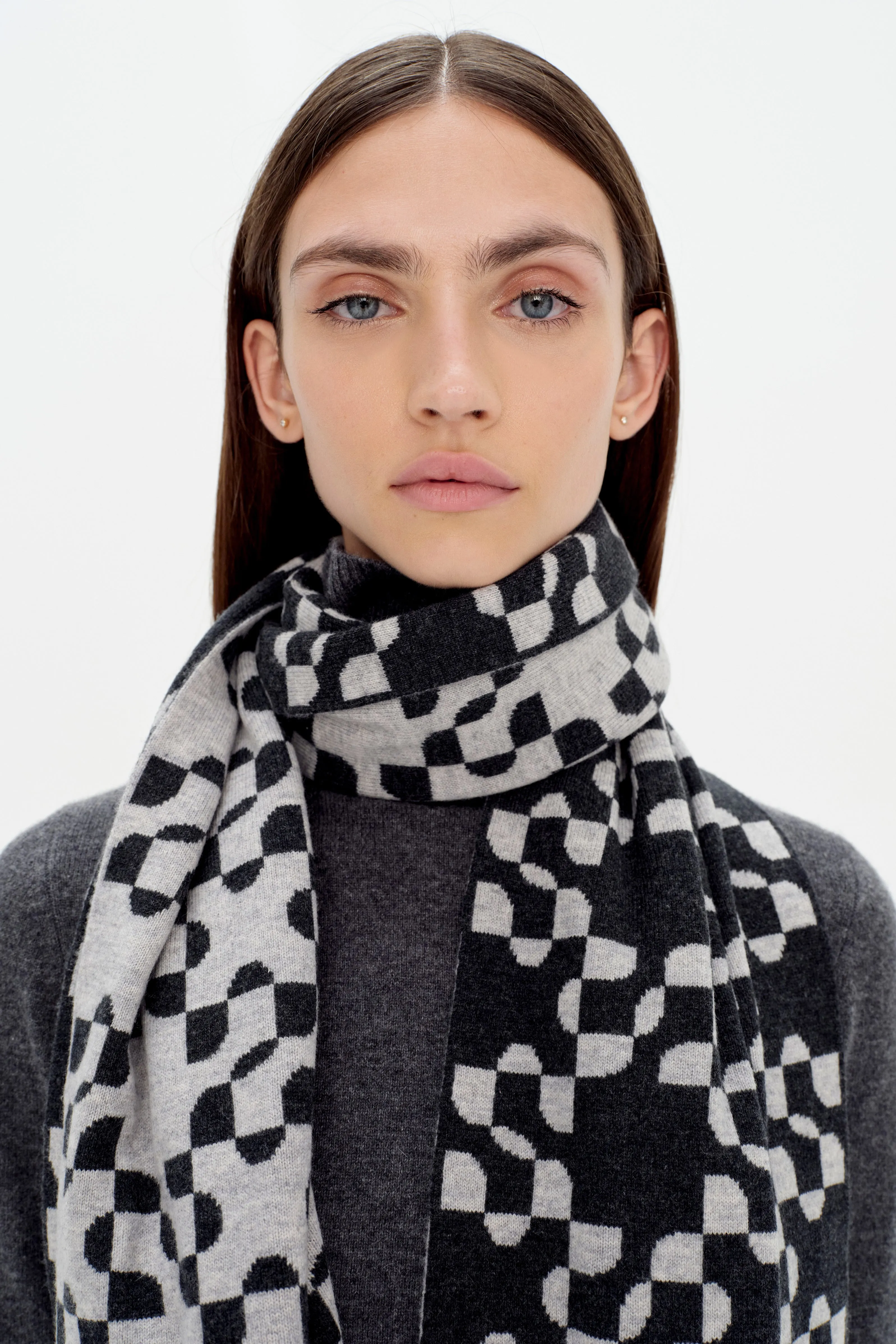 Jeanne Scarf sold by Simkhai product image thumbnail 2