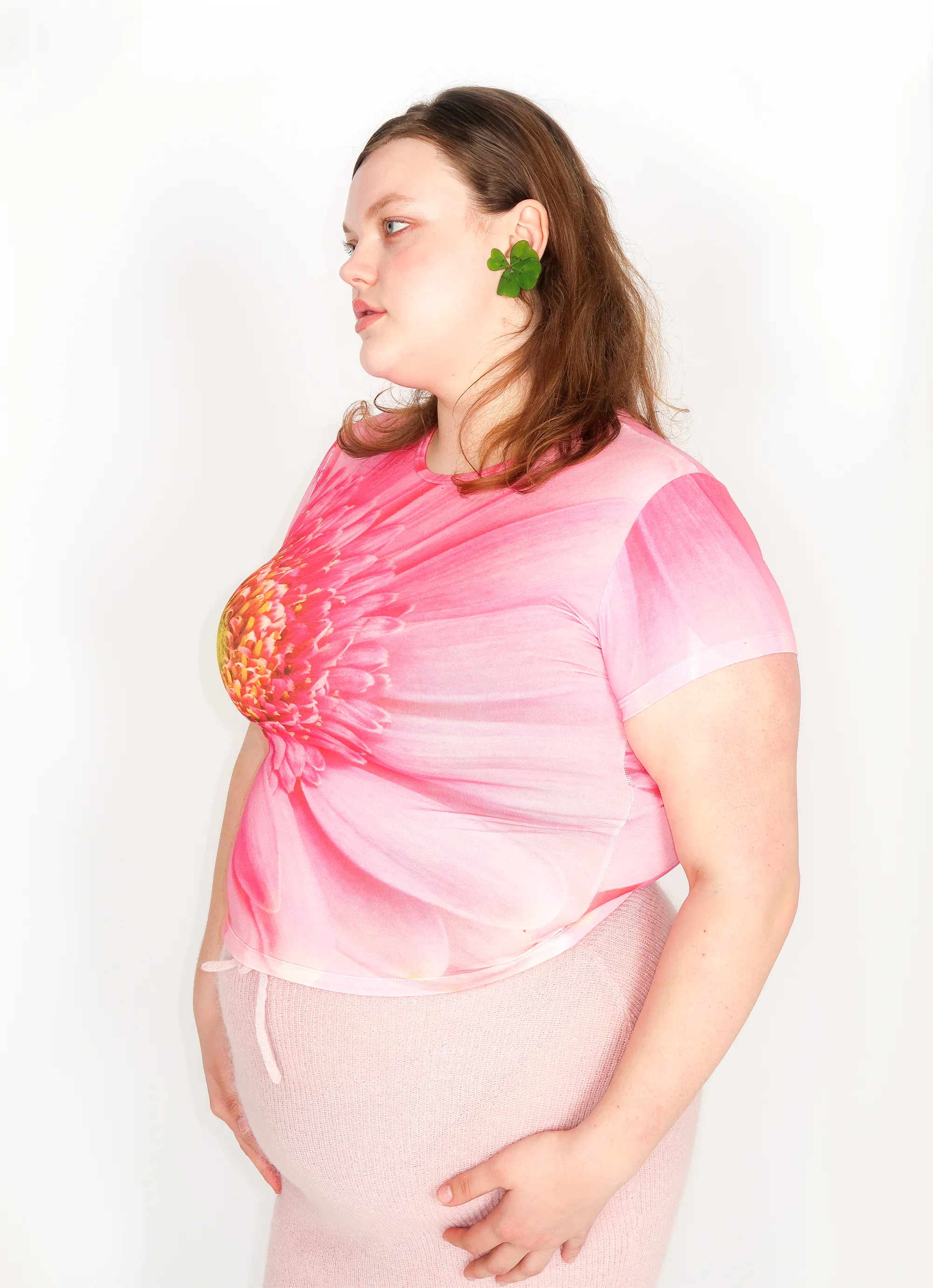 Gerbera Tee sold by Tyler McGillivary product image thumbnail 3