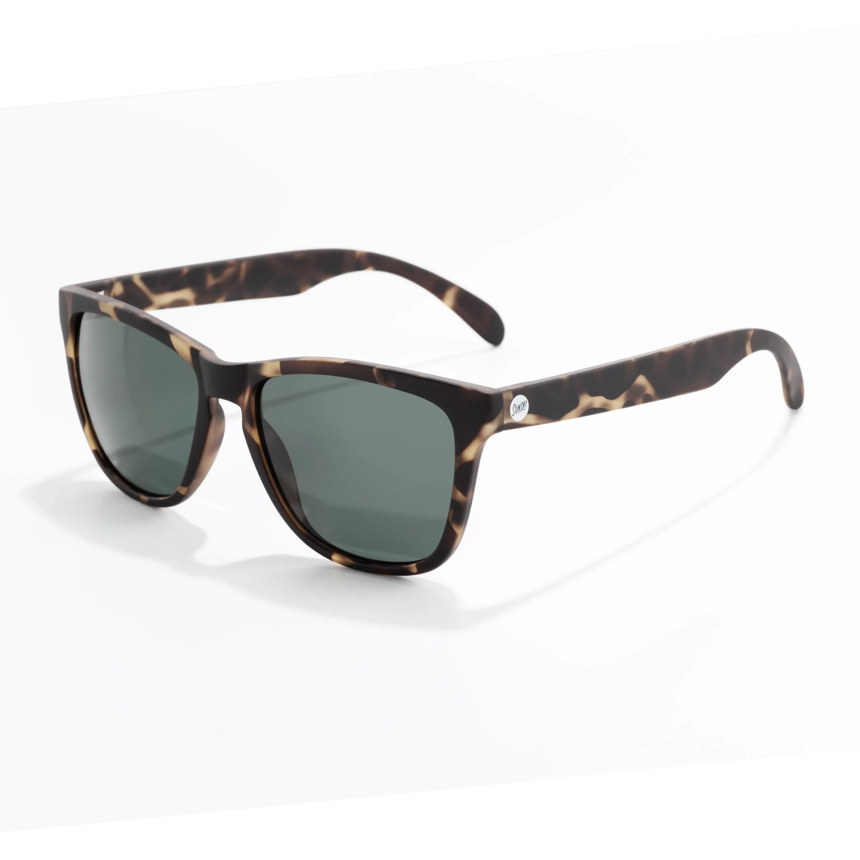 Madrona sold by Sunski product image thumbnail 3