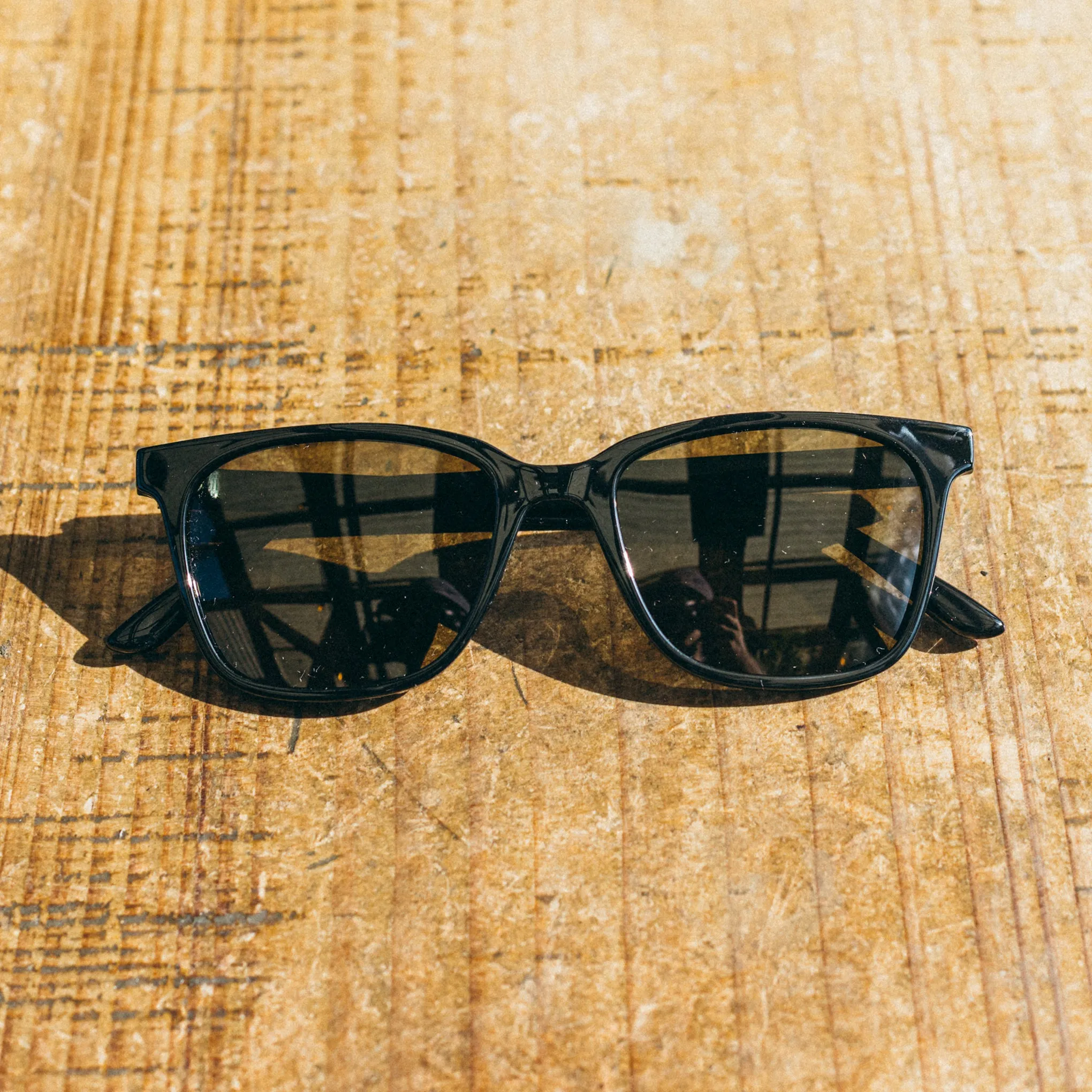 Ventana sold by Sunski product image thumbnail 4