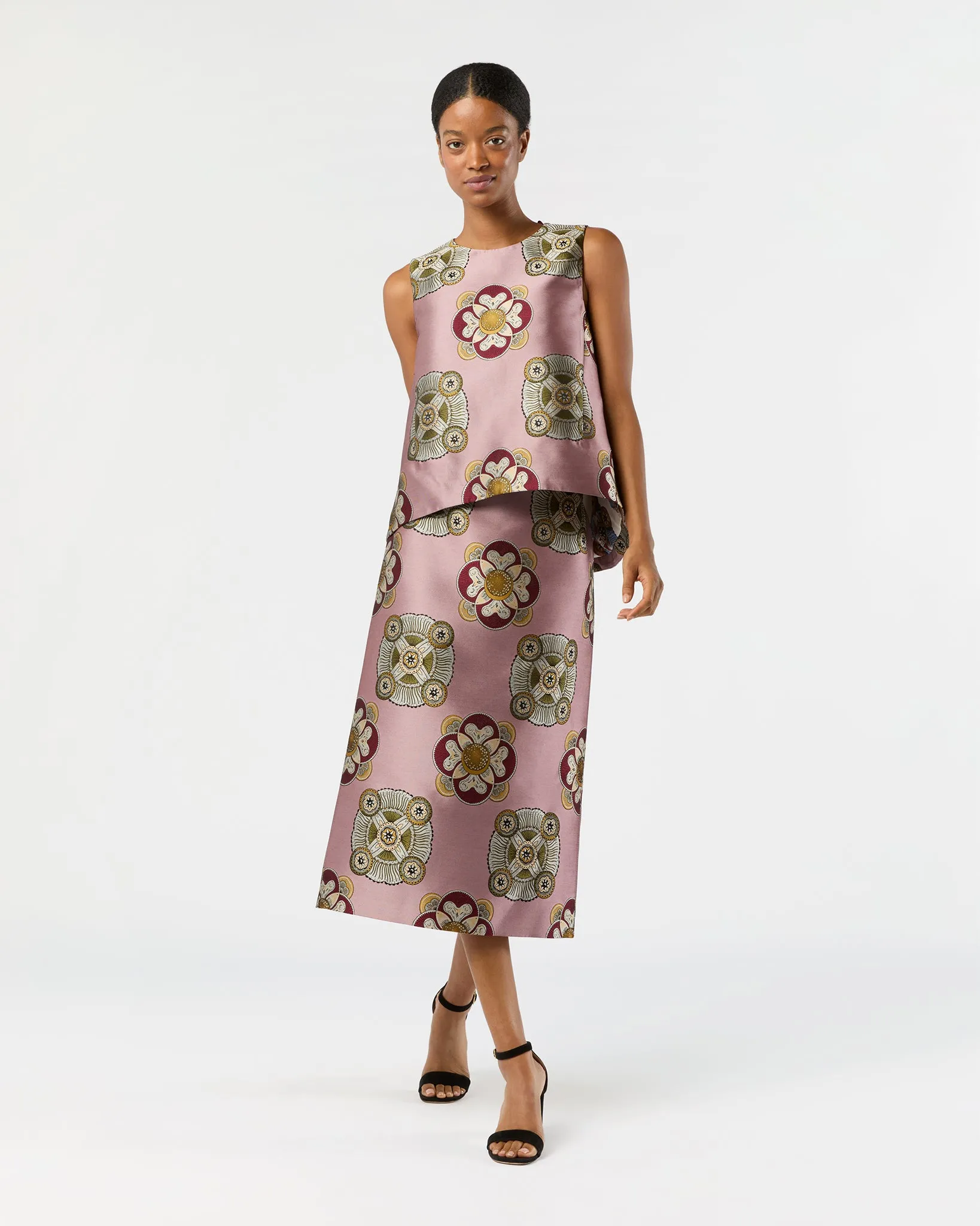 Pencil Skirt in Dusty Pink Nucleus Jacquard sold by Mashburn