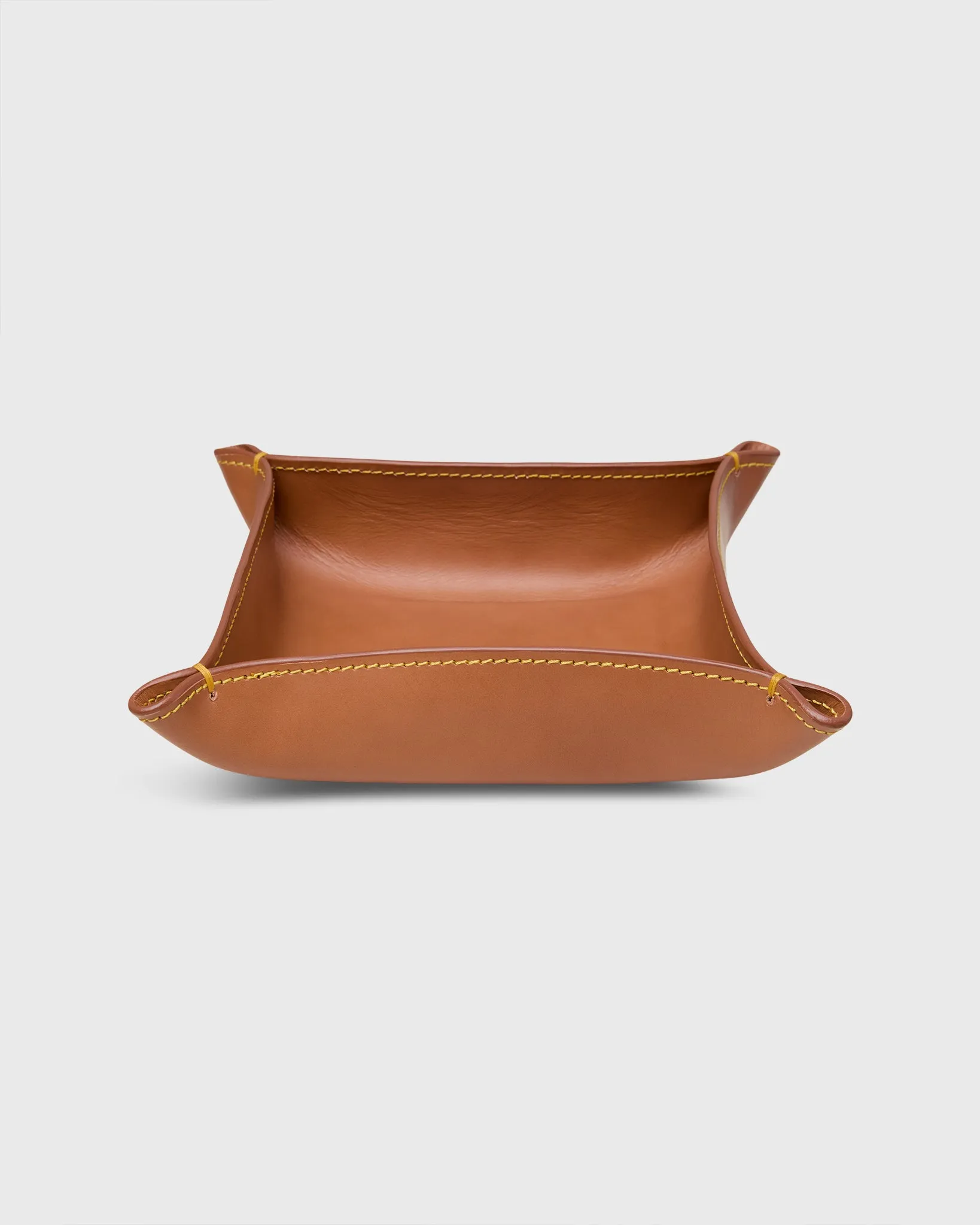 Medium Tray in Natural Leather sold by Mashburn product image thumbnail 3
