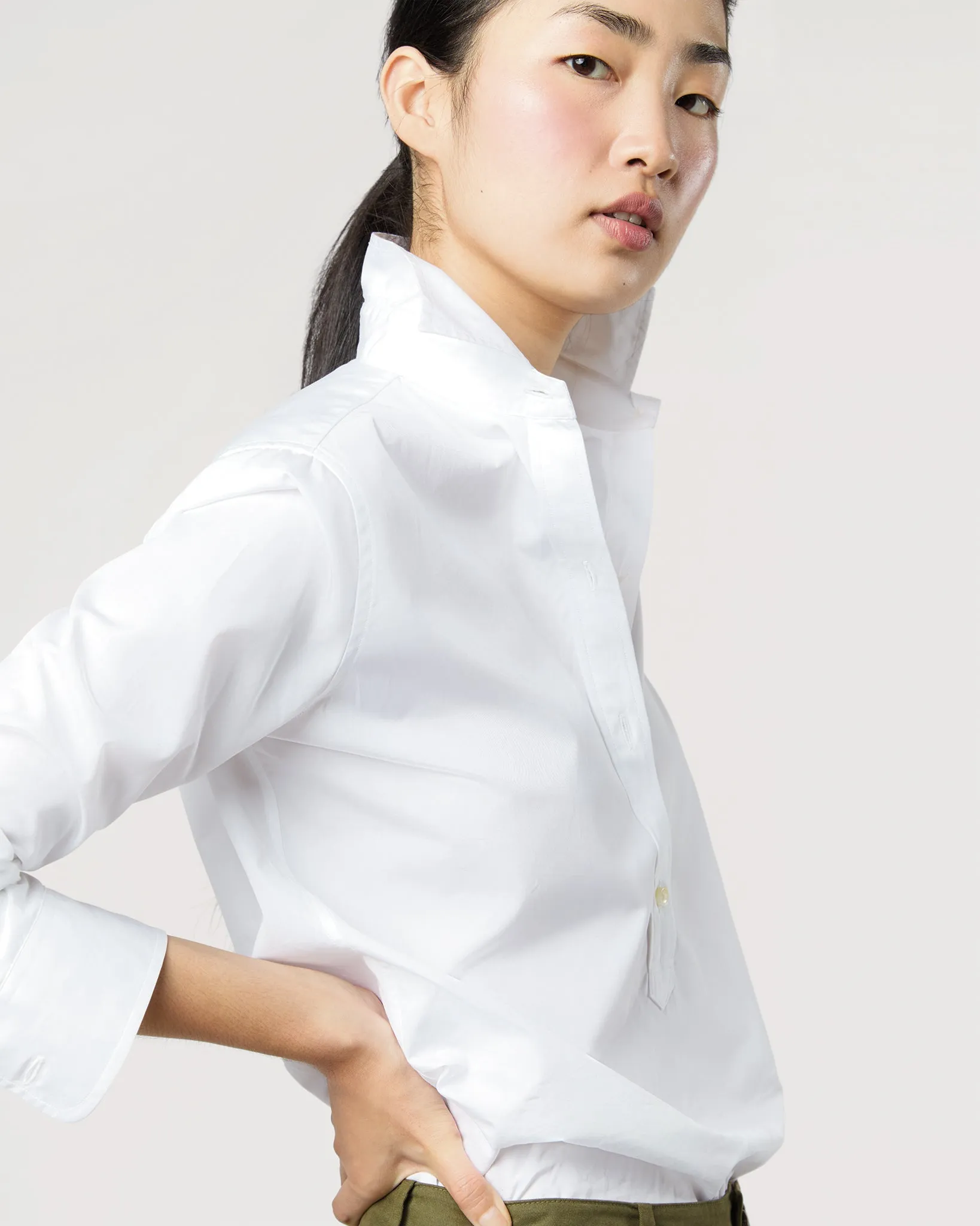 Tomboy Popover Shirt in White Poplin sold by Mashburn product image thumbnail 3