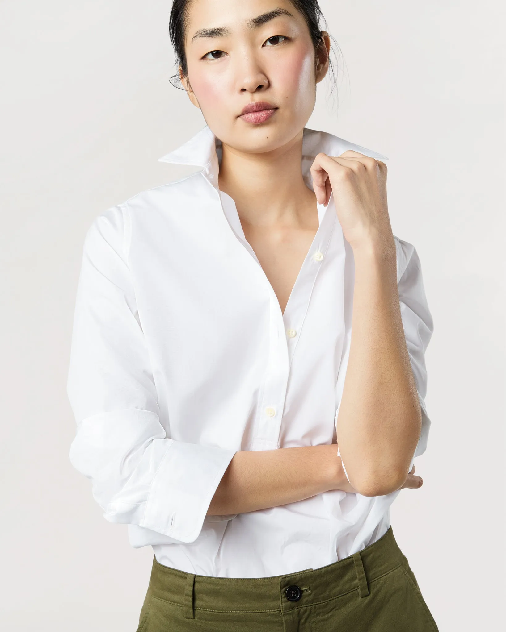 Tomboy Popover Shirt in White Poplin sold by Mashburn product image thumbnail 5