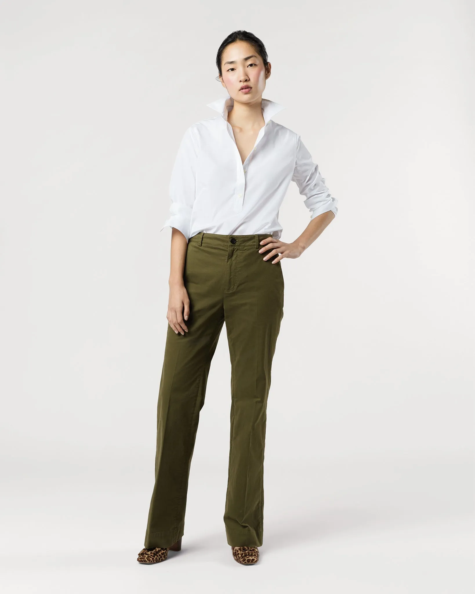 Tomboy Popover Shirt in White Poplin sold by Mashburn product image thumbnail 4