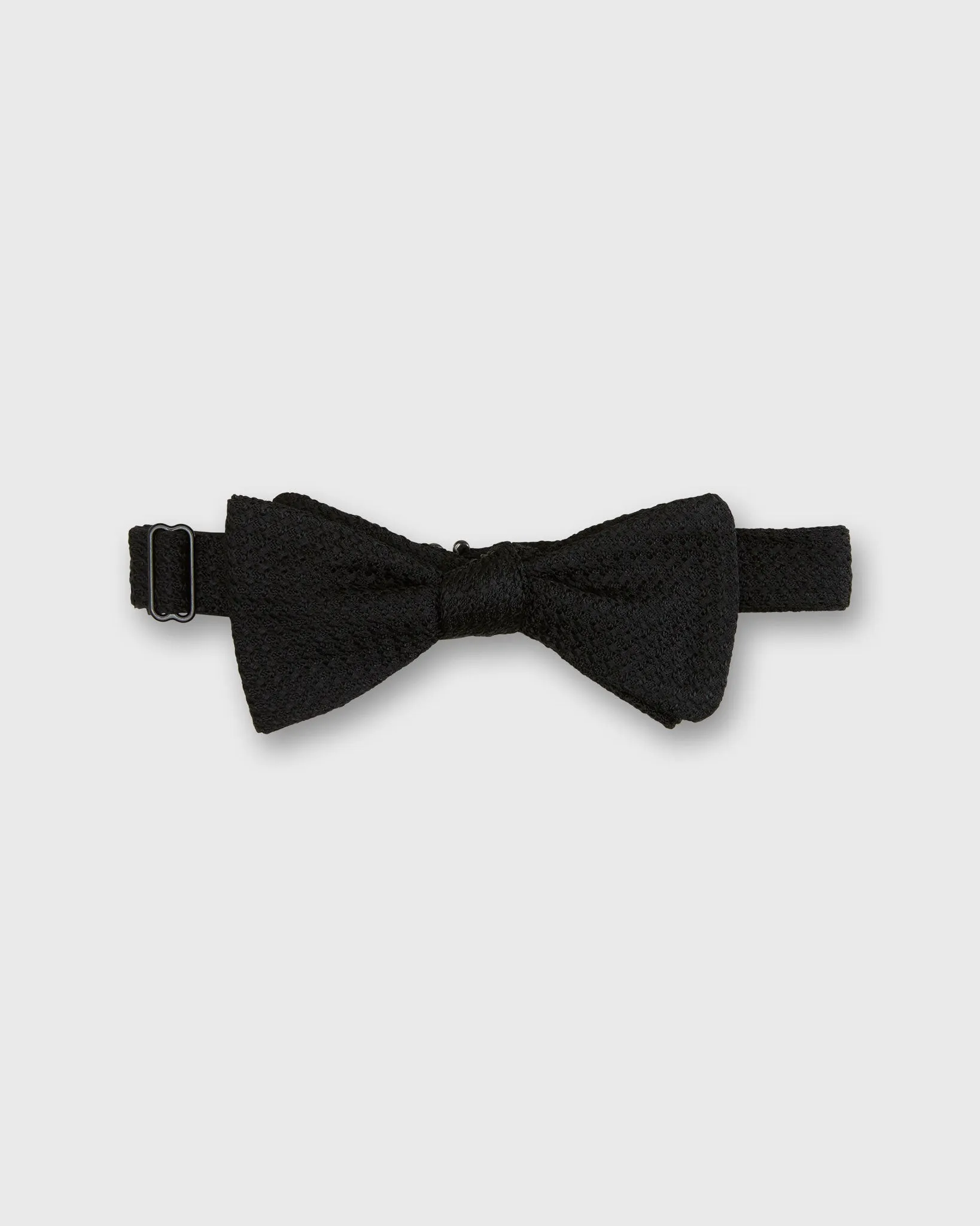Formal Bow Tie in Black Silk Grosso Grenadine sold by Mashburn