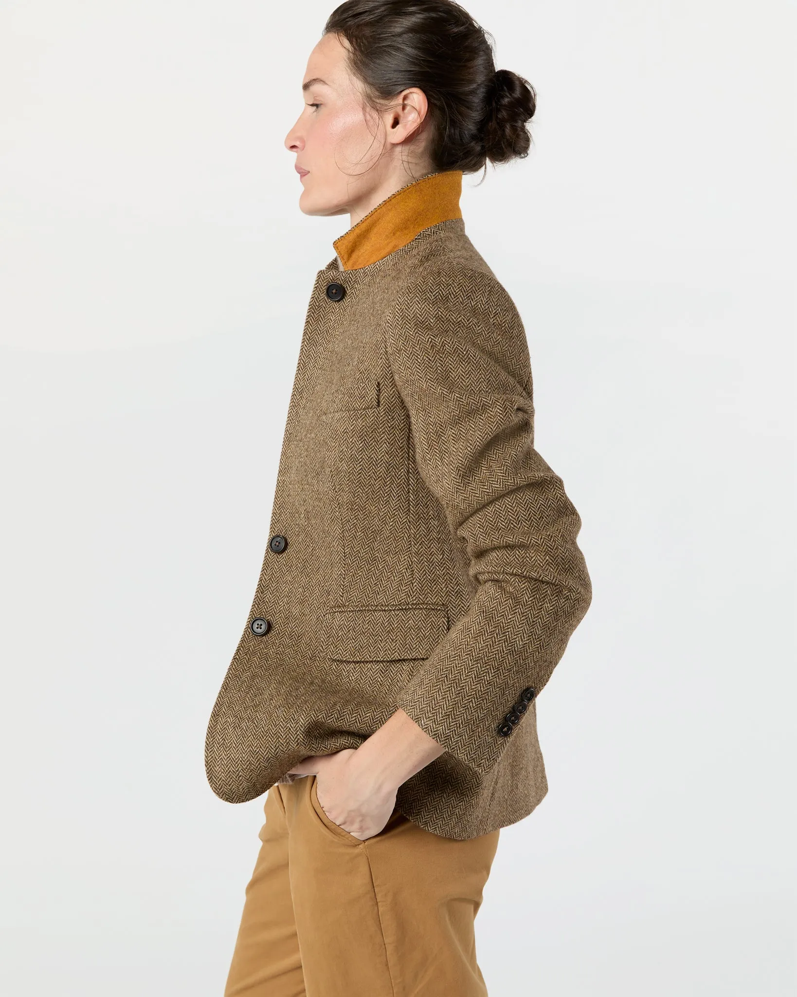 Moira Blazer in Tobacco/Coffee Small Herringbone Tweed sold by Mashburn product image thumbnail 4