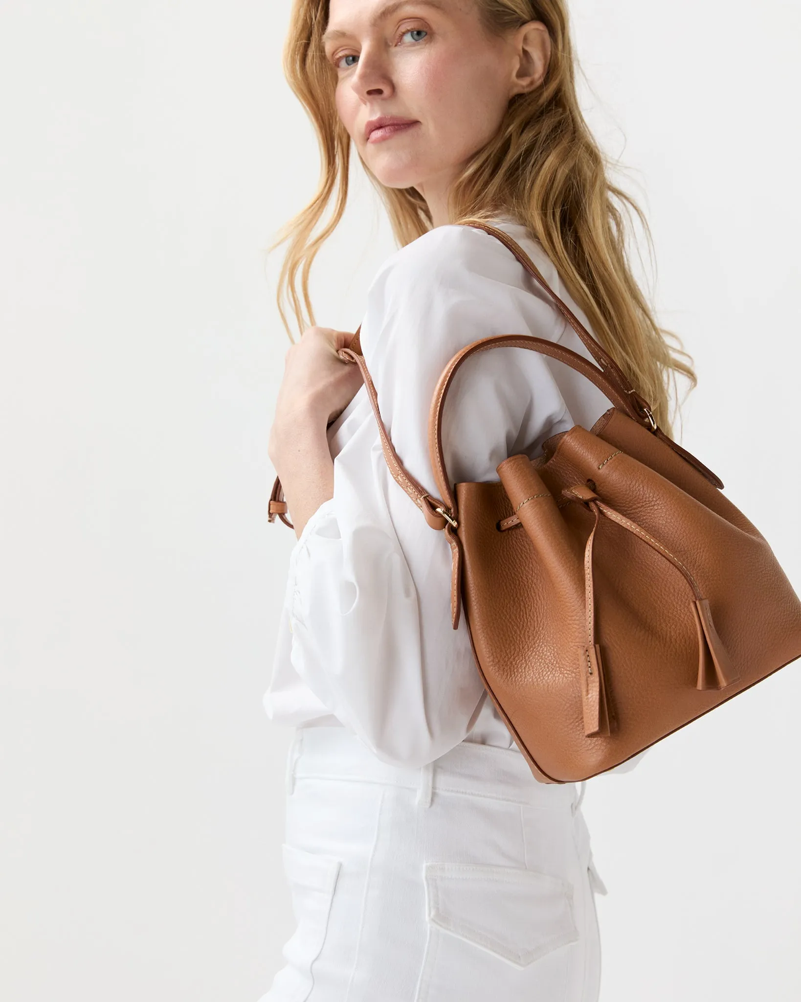 Lulu Bucket Bag in Natural Leather sold by Mashburn product image thumbnail 2