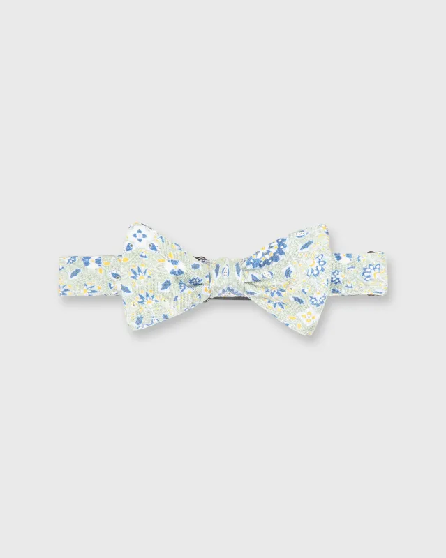 Cotton Print Bow Tie in Sage/Blue Floral made by Sid Mashburn