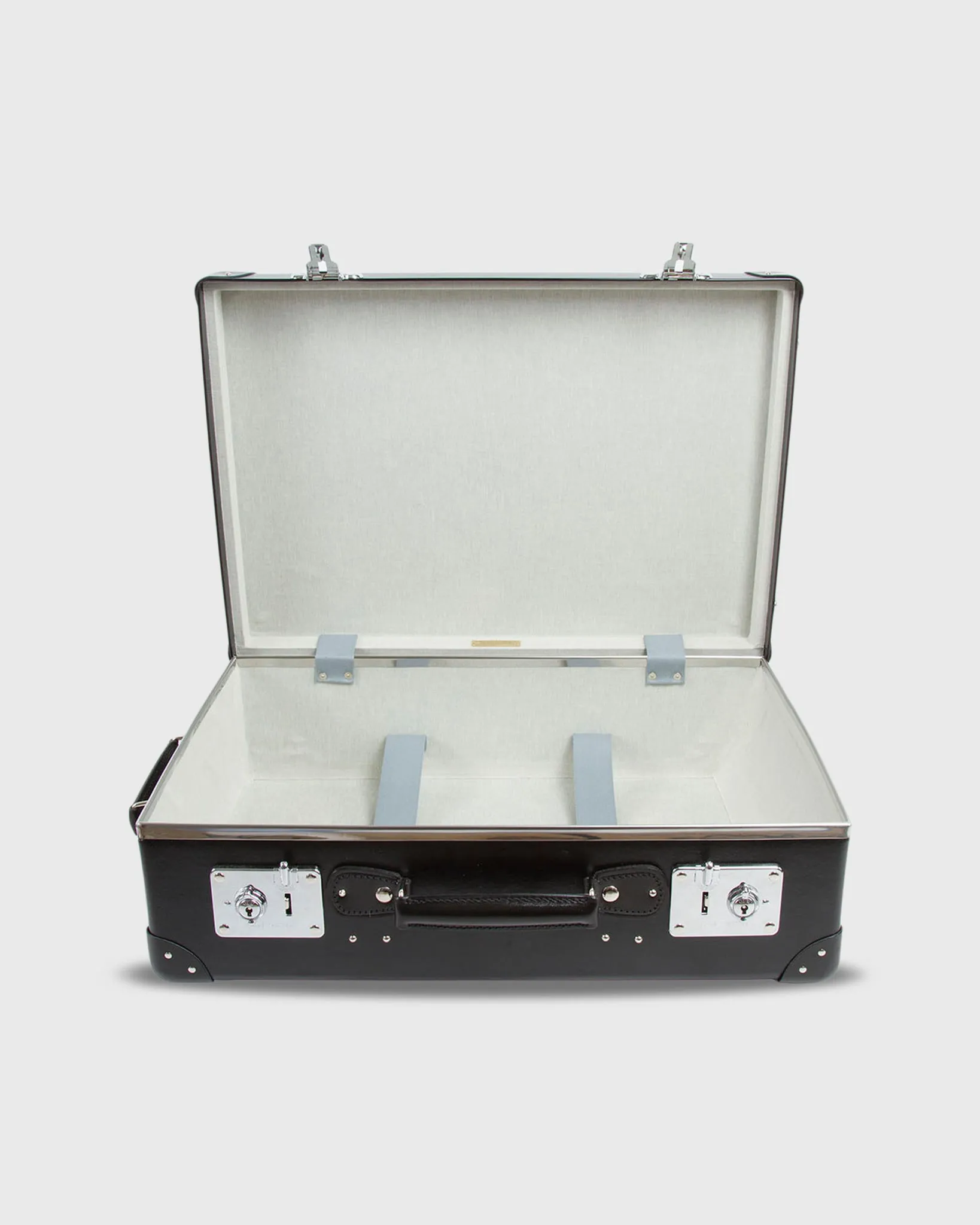 Original 21" Trolley Case in Black sold by Mashburn product image thumbnail 2
