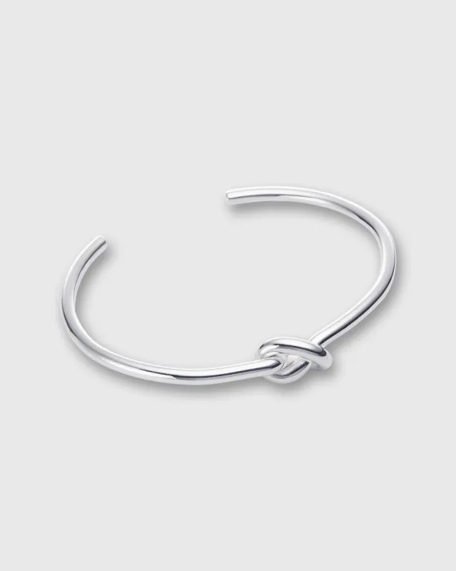 Small Knot Bracelet in Silver made by Mashburn