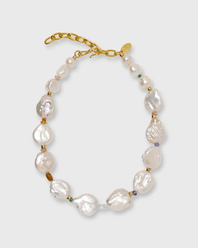 Rainbow Pearl Collar in Pearl sold by Mashburn