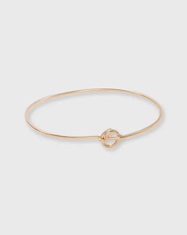 Circle Hook Bracelet in Gold Plated made by Mashburn