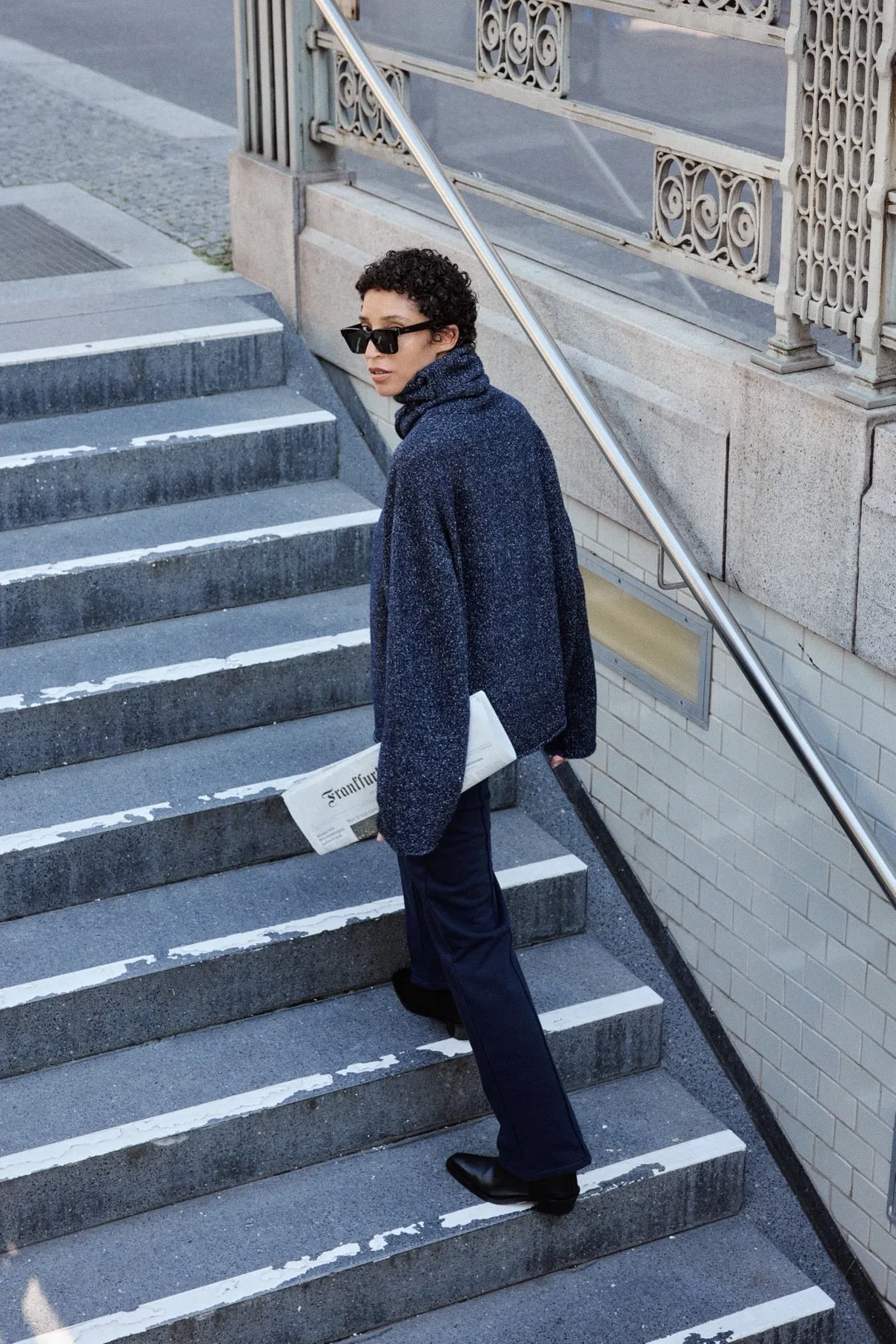 LENNON TROUSER IN DEEP NAVY sold by James Street Co.