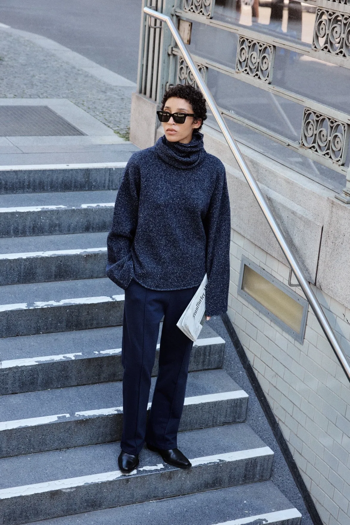 LENNON TROUSER IN DEEP NAVY sold by James Street Co. product image thumbnail 3