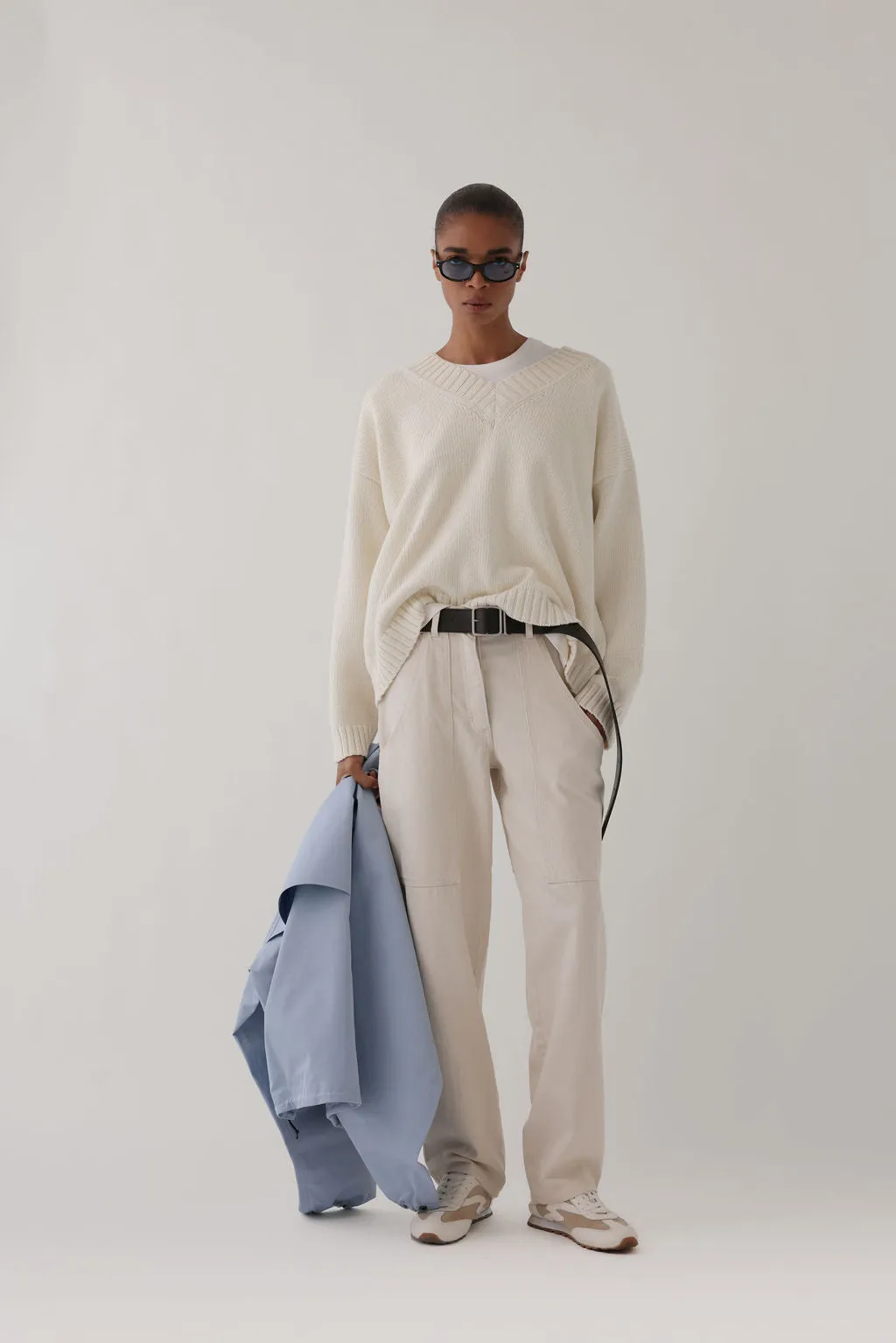 SLOANE VEE IN COTTON sold by James Street Co. product image thumbnail 2