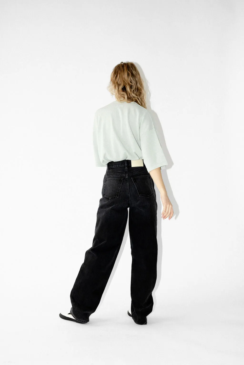 JS GAUZE TEE IN SCALE GREY sold by James Street Co. product image thumbnail 4