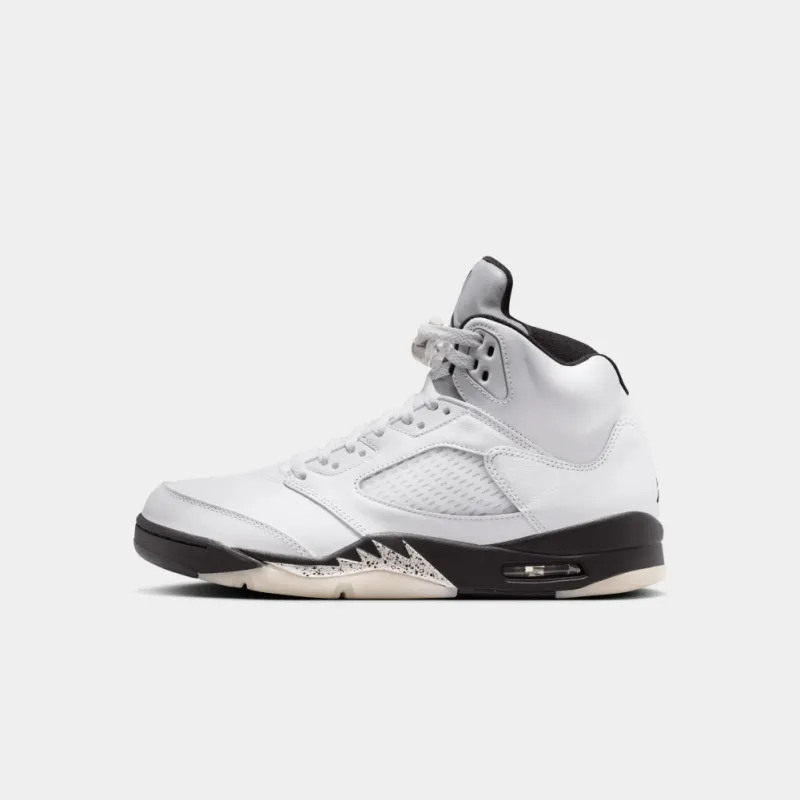 Air Jordan 5 Retro sold by atmos Kuala Lampur
