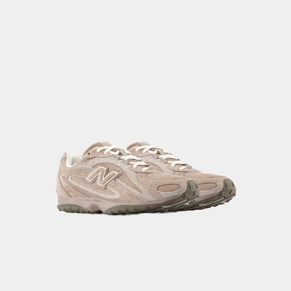 New Balance 204L sold by atmos Kuala Lampur product image thumbnail 2