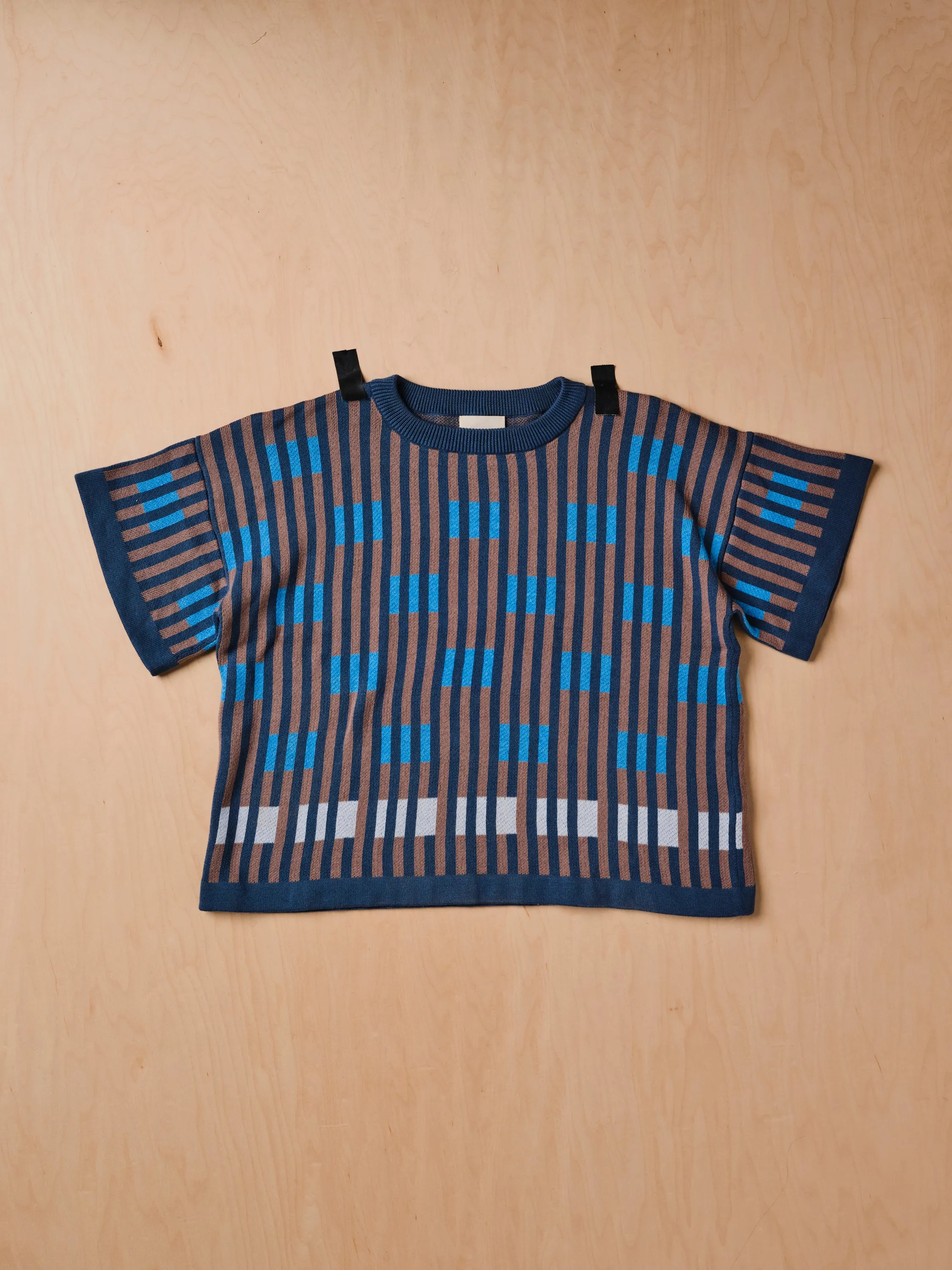 Bauhaus Short Sleeve Sweater Tee - Graphite sold by The Endery product image thumbnail 4