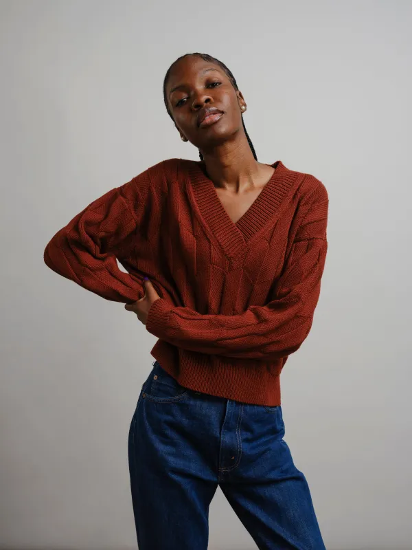 Lilly Chevron V-Neck Sweater - Sepia made by The Endery