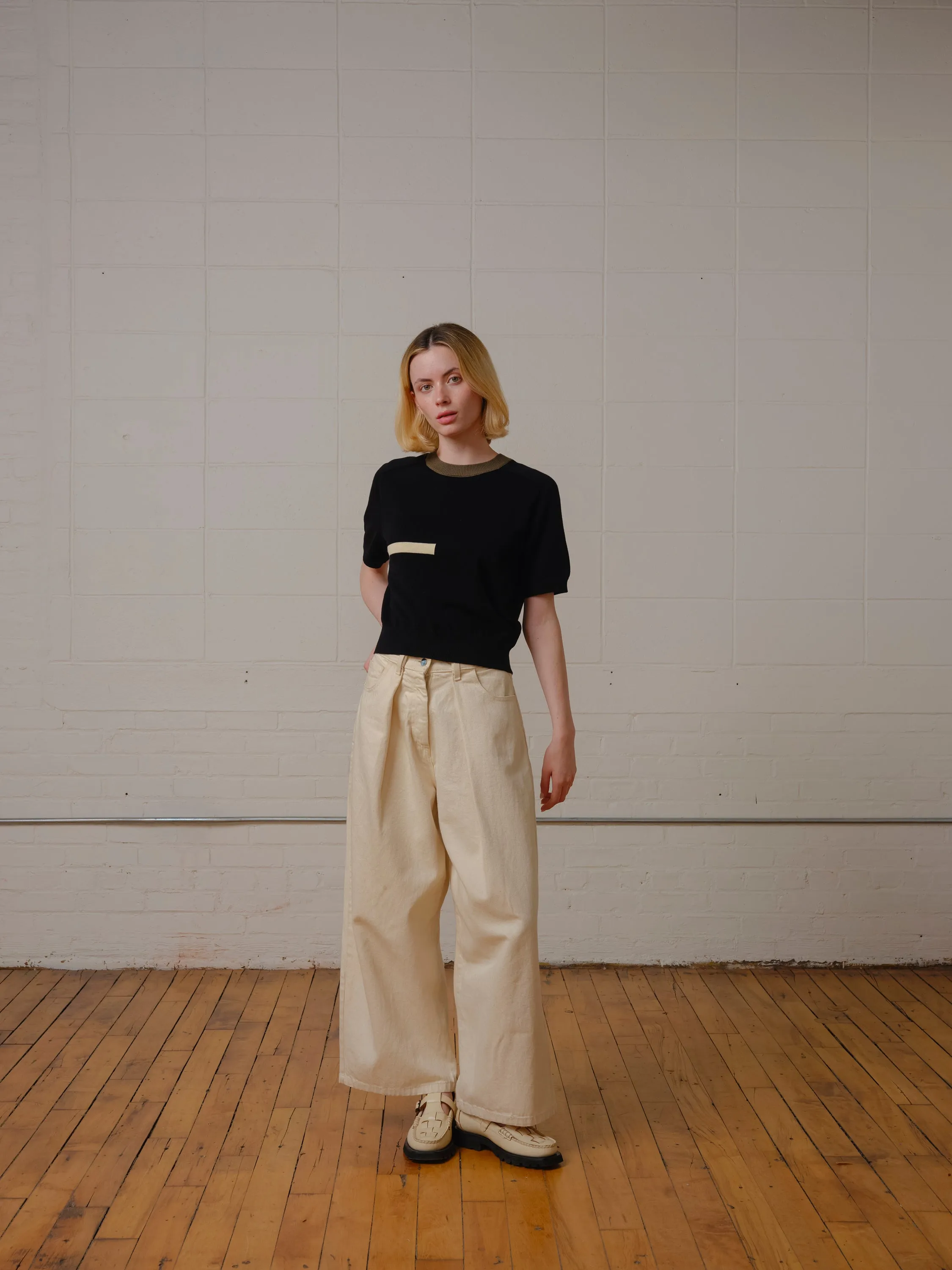 Ruben Tee - Anthracite sold by The Endery product image thumbnail 2