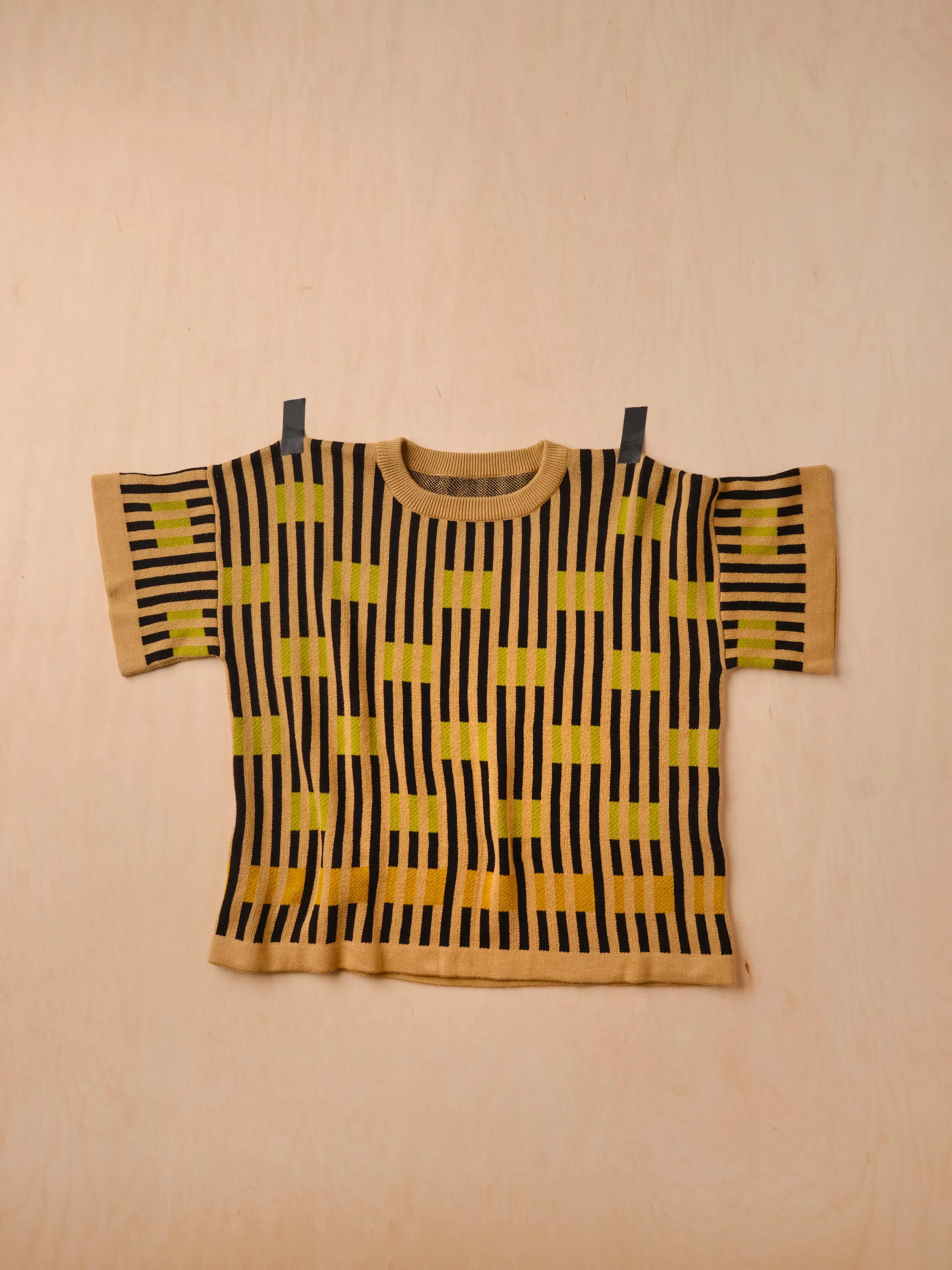 Bauhaus Short Sleeve Sweater Tee - Peridot sold by The Endery product image thumbnail 5
