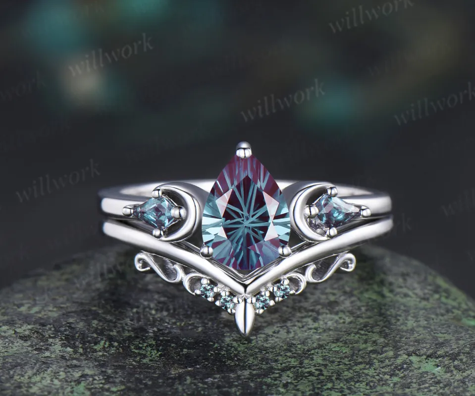Pear shape firworks cut alexandrite ring set kite cut alexandrite art deco moon ring matching curved band vintage bridal set sold by Willwork Jewelry