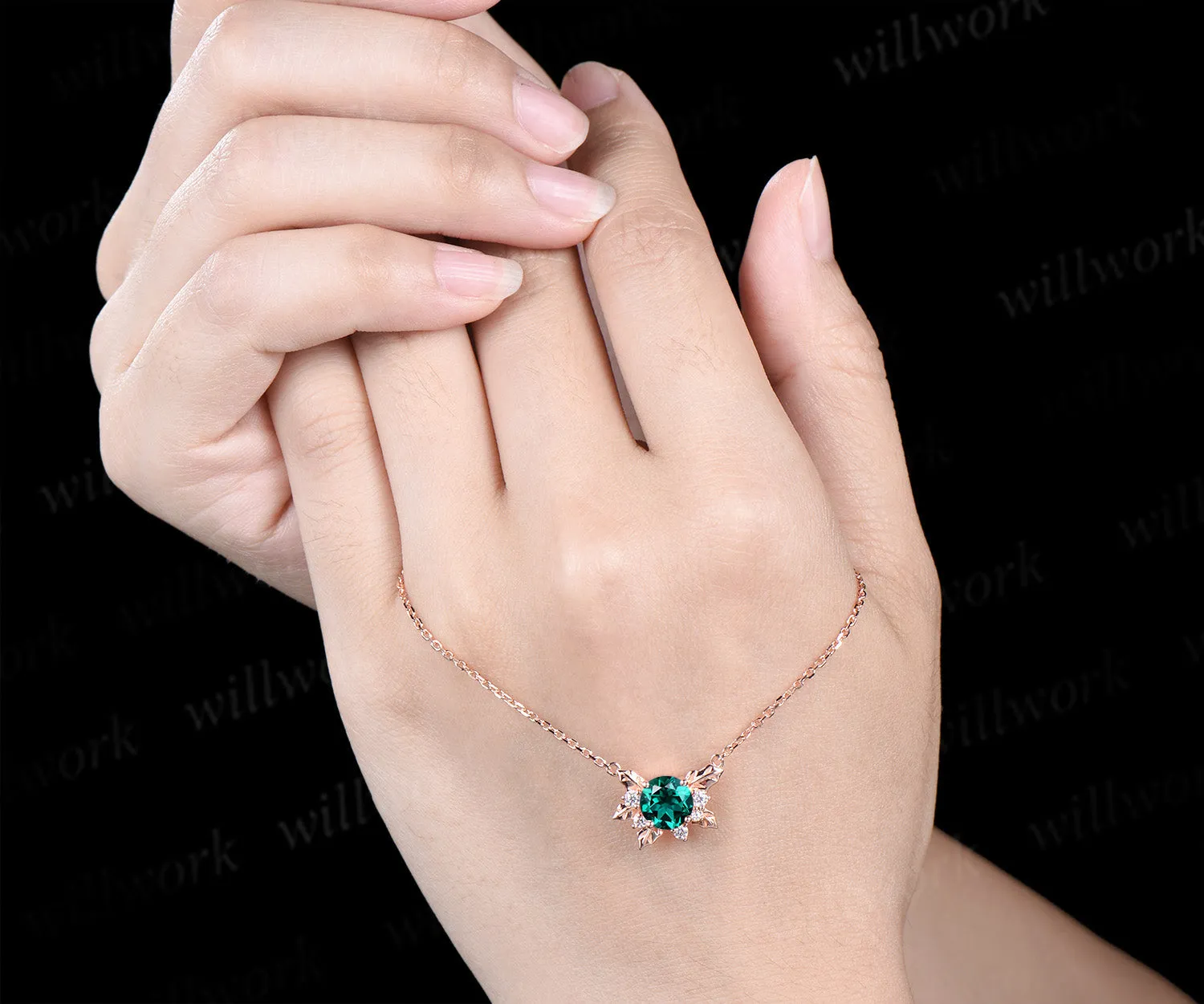 Round emerald leaf pendant necklace nature inspired moissanite rose gold necklace jewelry gifts for women sold by Willwork Jewelry product image thumbnail 4