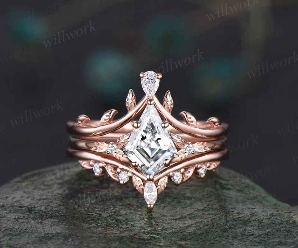 Kite cut IGI lab-grown diamond ring vintage leaf diamond-accented ring unique nature inspired engagement ring women rose gold wedding bridal ring set jewelry sold by Willwork Jewelry
