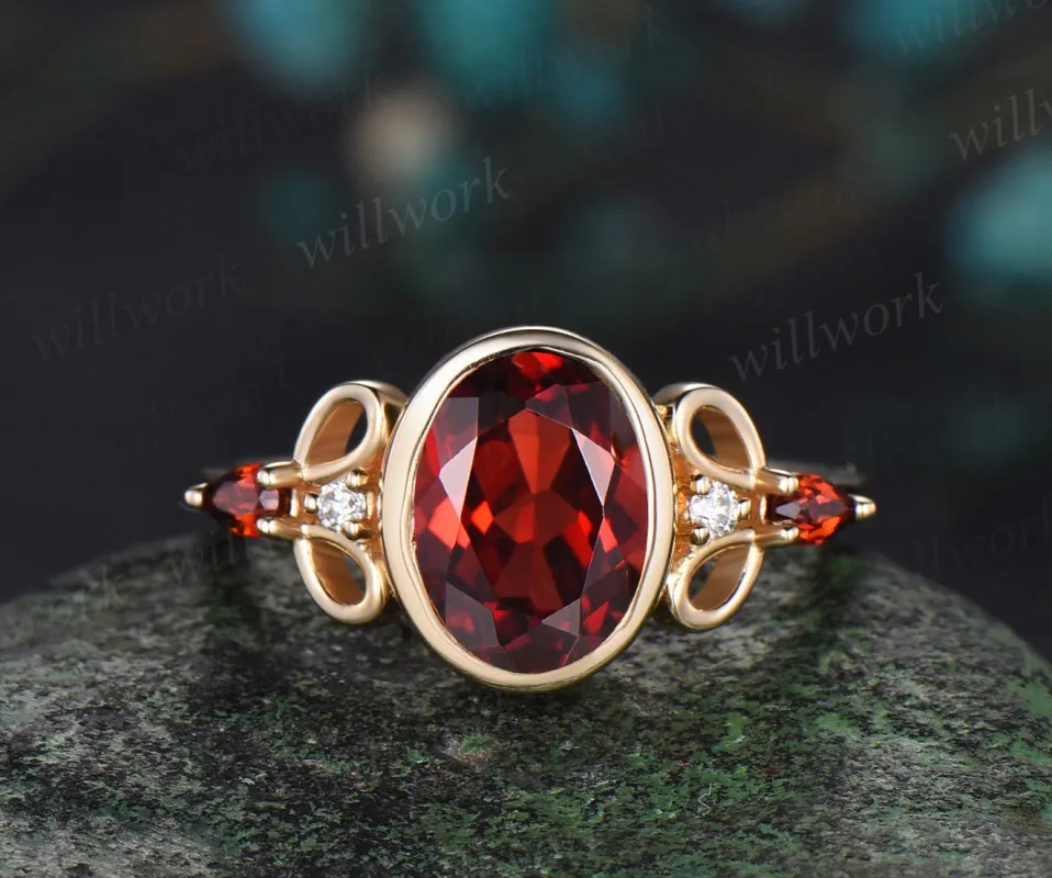 Vintage oval garnet engagement ring bezel 5 stones ring decor knot unique ring for women January birthstone jewelry gifts for her made by Willwork Jewelry