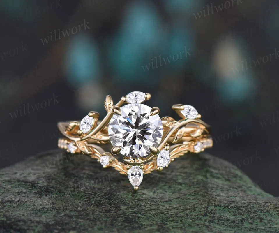 Vintage Round Cut IGI Lab Grown Diamond Engagement Ring Leaf Nature Inspired Promise Ring Set sold by Willwork Jewelry