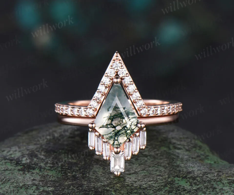 Kite Cut Natural Green Moss Agate Ring Set Vintage Kite Engagement Ring Set Unique Moss Bridal Set Baguette cut  Rose Gold Crystal Healing Gift sold by Willwork Jewelry