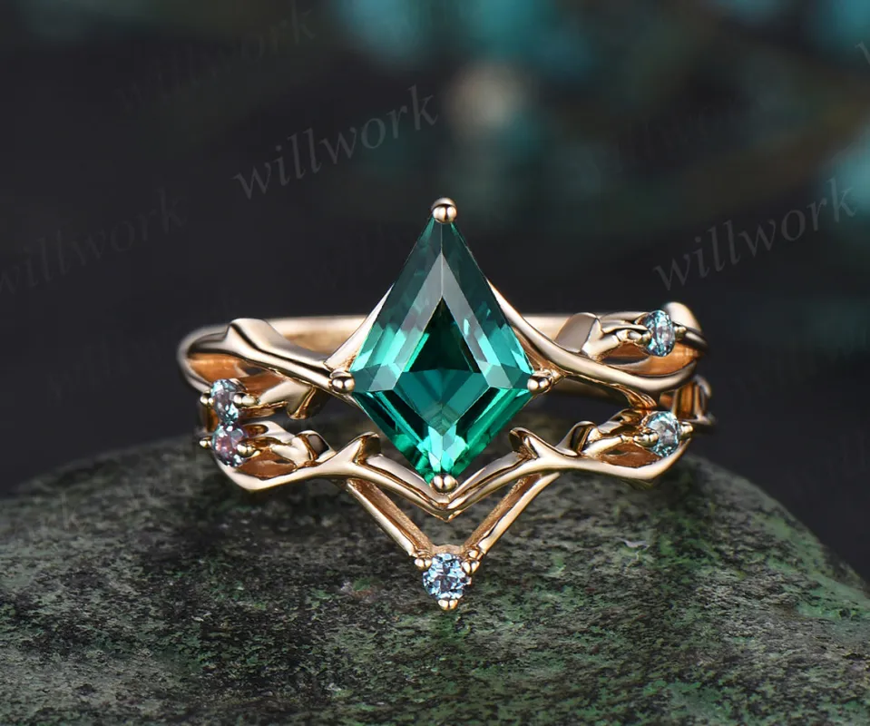Unique Kite cut green emerald Engagement Ring Vintage Twig Alexandrite Ring Branch Ring yellow Gold Silver Ring Promise Bridal Set anniversary gift sold by Willwork Jewelry