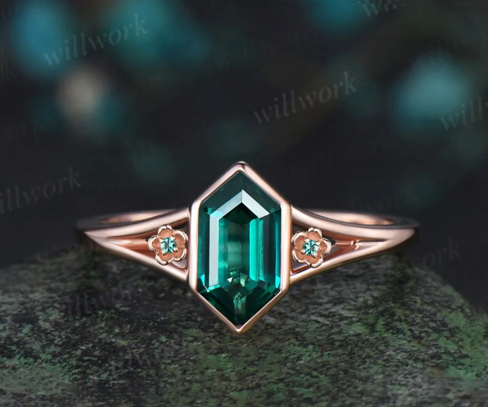 Vintage Long hexagon cut green emerald engagement ring rose gold bezel split shank three stone floral wedding anniversary ring women sold by Willwork Jewelry