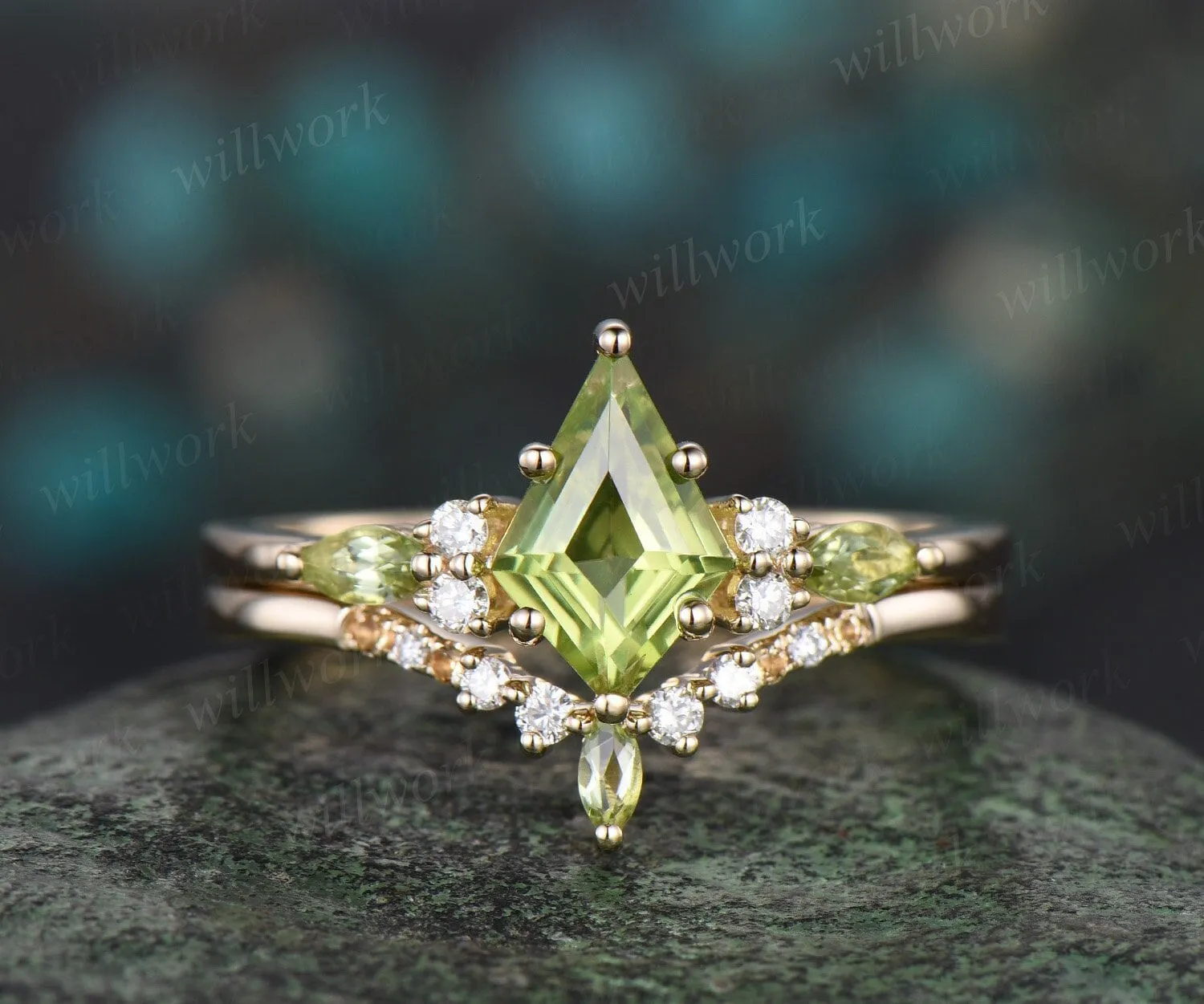 Kite cut peridot ring vintage yellow gold 6 prong unique engagement ring women moissanite citrine ring dainty anniversary ring set gift sold by Willwork Jewelry