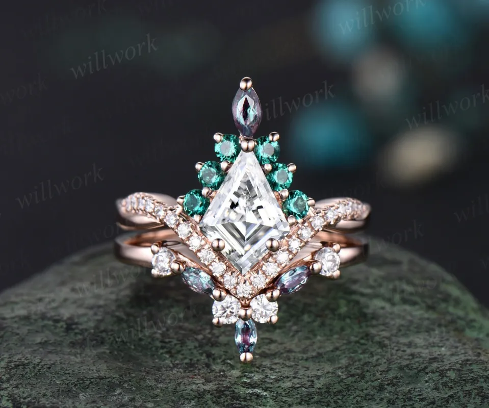 Vintage kite moissanite engagement ring set rose gold art deco alexandrite emerald ring women twisted halo diamond bridal promise ring her sold by Willwork Jewelry