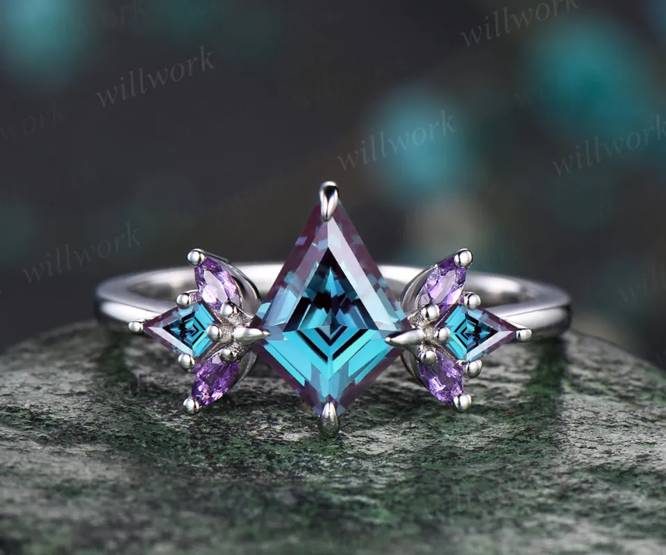 Kite cut alexandrite engagement ring ring vintage alexandrite art deco marquise amethyst ring personalized gifts for women birthstone jewelry made by Willwork Jewelry