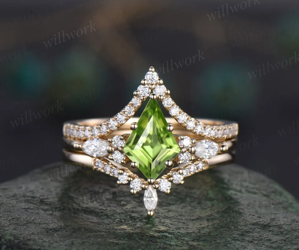 3pcs kite cut peridot engagement ring set 14k yellow gold art deco unique wedding bridal ring set moissanite ring for women fine jewelry made by Willwork Jewelry