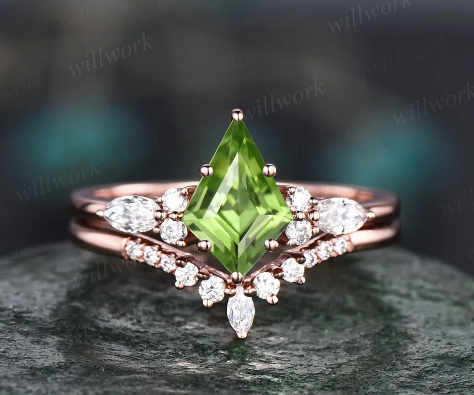 Vintage kite cut green peridot engagement ring set 14k rose gold marquise cut diamond ring for women unique promise bridal wedding ring set made by Willwork Jewelry