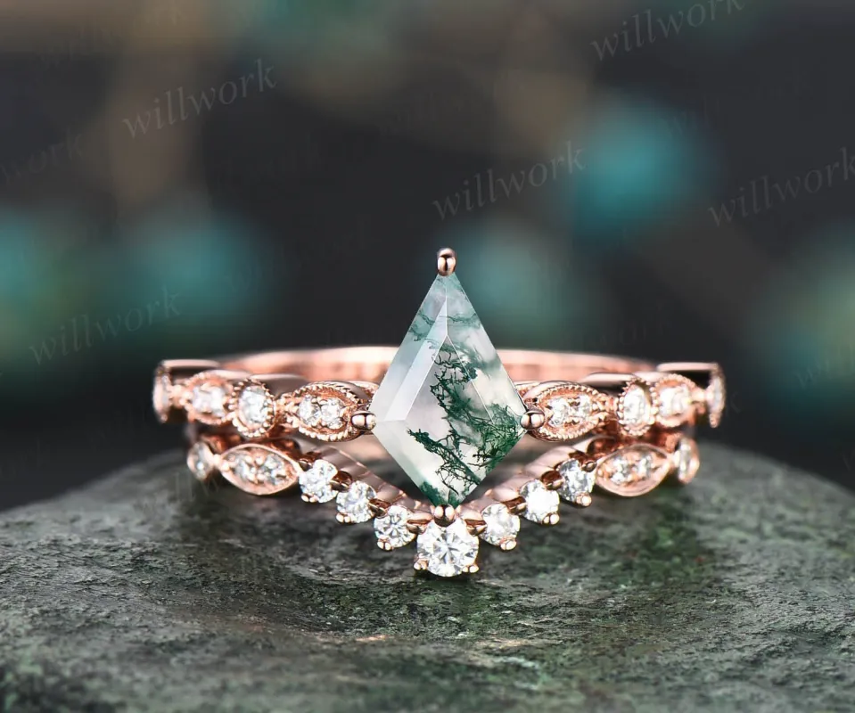 Kite cut moss agate ring gold silver vintage art deco unique green moss agate engagement ring set Milgrain moissanite bridal ring set women sold by Willwork Jewelry