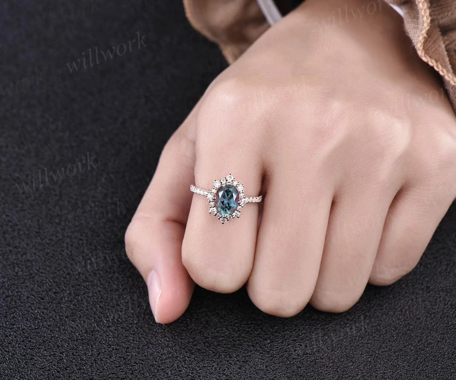 Oval 6x8mm alexandrite rings for women rose gold Vintage Alexandrite engagement ring moissanite halo ring cluster uniuqe ring jewelry gift sold by Willwork Jewelry product image thumbnail 2
