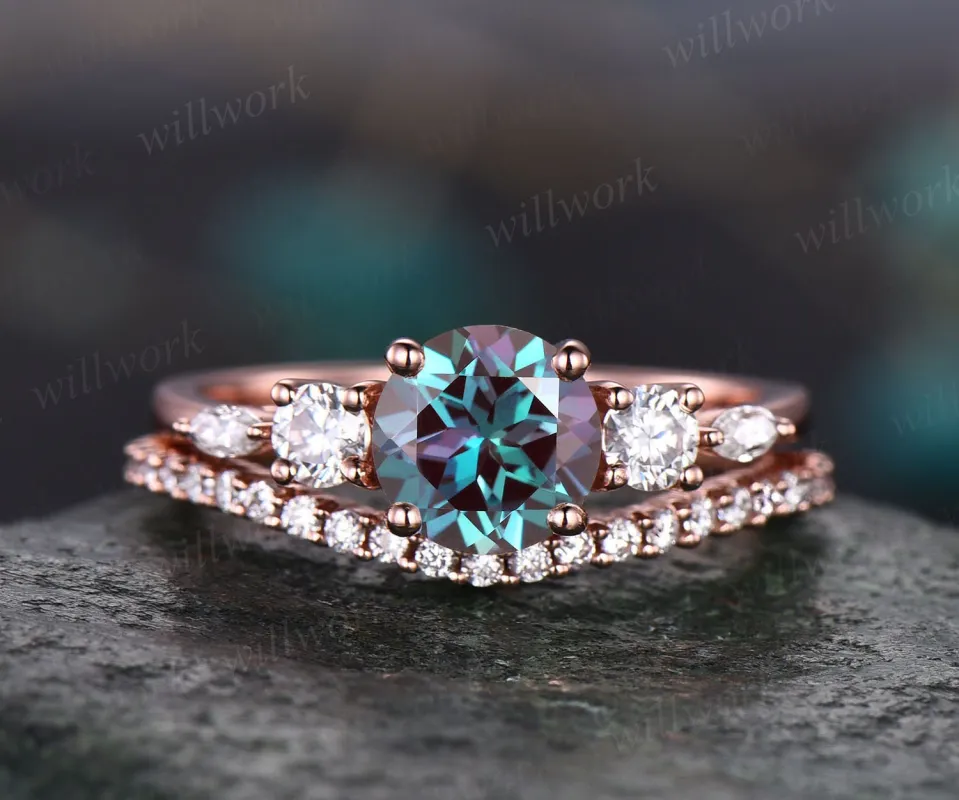 Alexandrite ring gold women vintage Alexandrite engagement ring set rose gold bridal ring set art deco moissanite ring set promise ring set sold by Willwork Jewelry