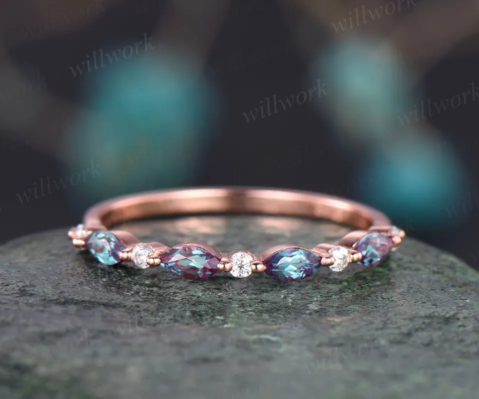 Art deco Alexandrite wedding band vintage diamond wedding ring band rose gold Alexandrite ring women marquise ring setting anniversary gift made by Willwork Jewelry