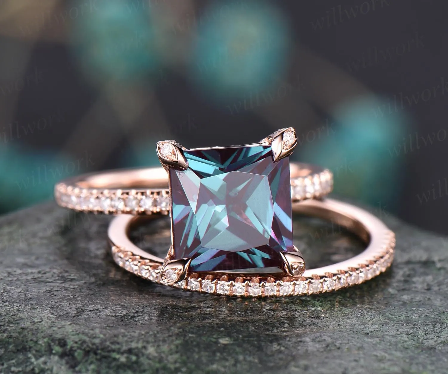 Princess cut ring pyramid diamond bridal set rose gold ring 2pcs Alexandrite engagement ring set unique vintage ring custom jewelry gift sold by Willwork Jewelry product image thumbnail 3
