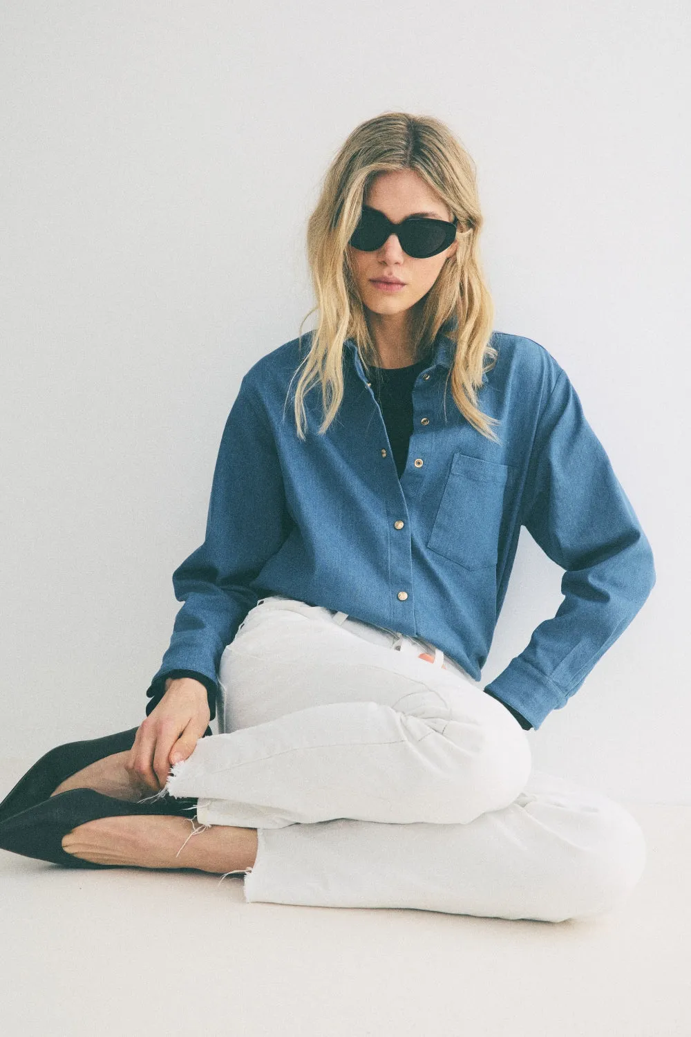 Chemise boy pressions denim sold by Martin Martin