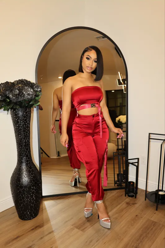 Silk Utility Set Red sold by Shane Justin