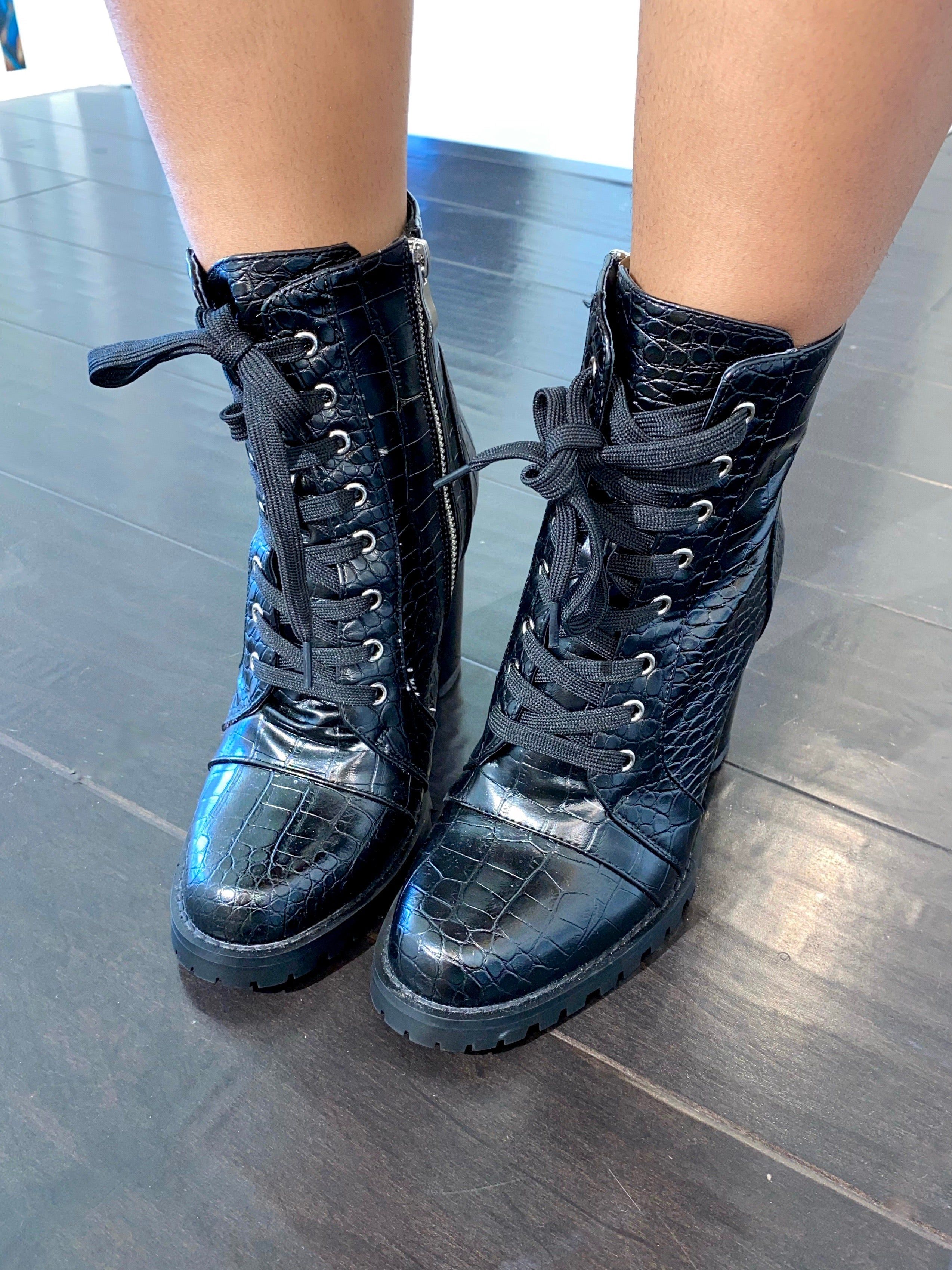 Boss boots sold by Shane Justin product image thumbnail 2