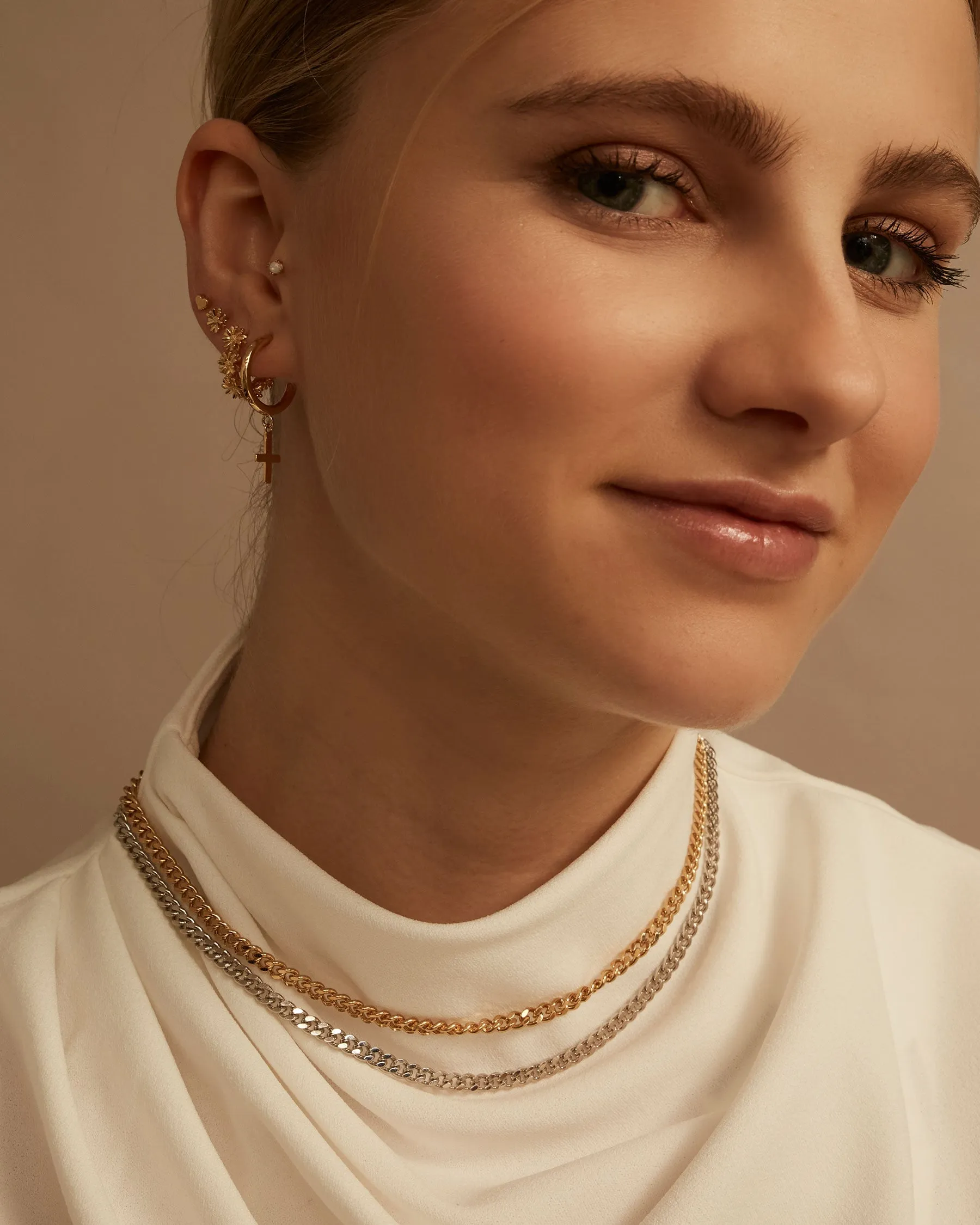 Mini Daisy Earrings sold by Apodemia product image thumbnail 3