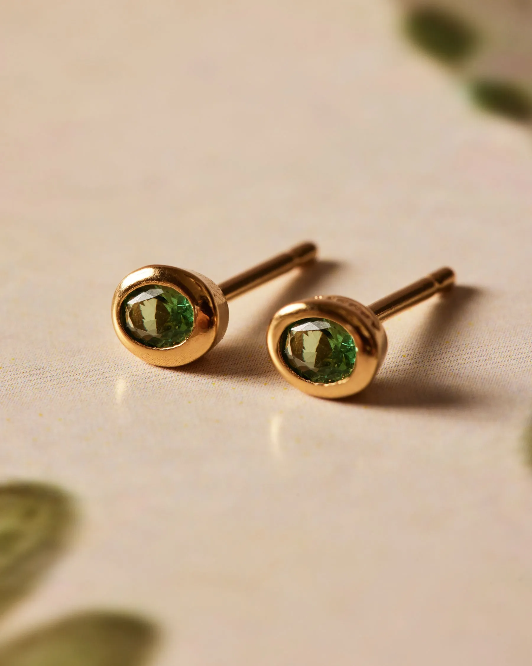 Classic Oval Xs Earrings | The Gray Box sold by Apodemia